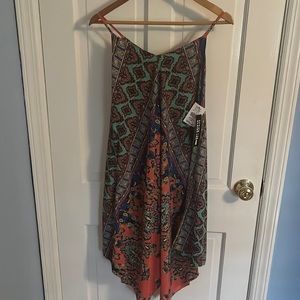 Brand New Design Lab Printed Midi Dress, Size S.